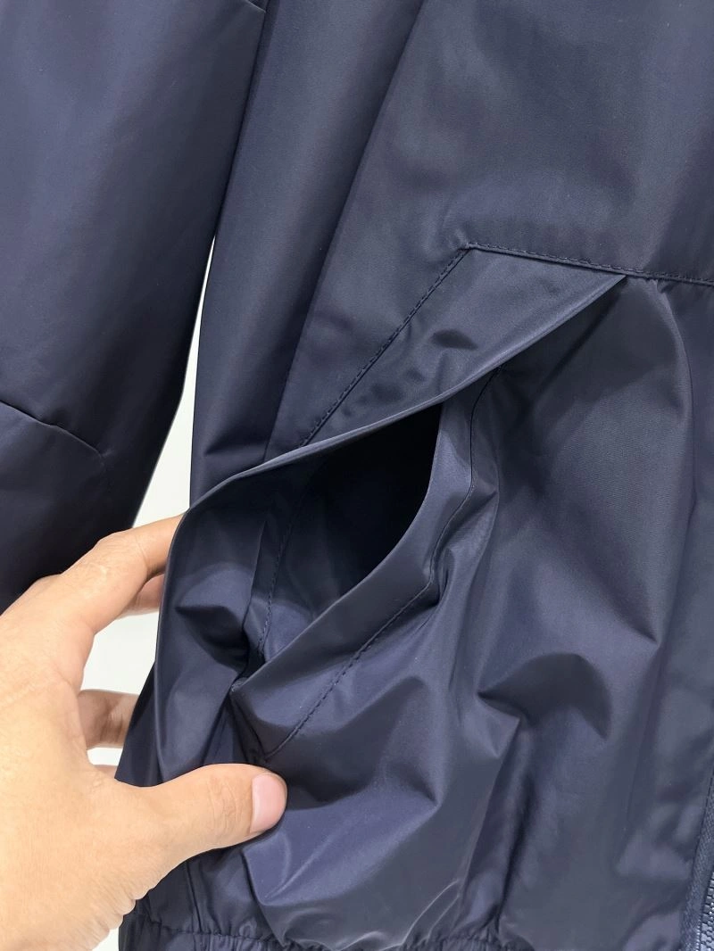 Moncler Outwear BestValue 140711