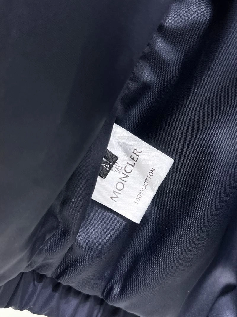Moncler Outwear BestValue 140711