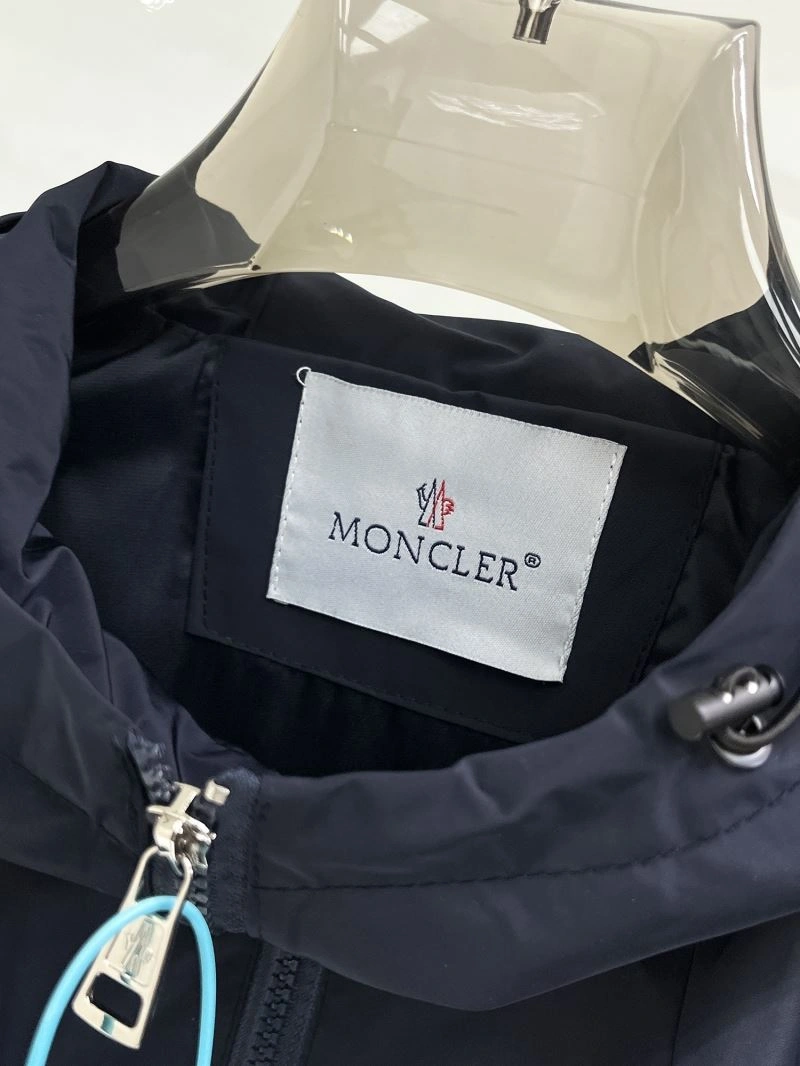 Moncler Outwear BestValue 140711