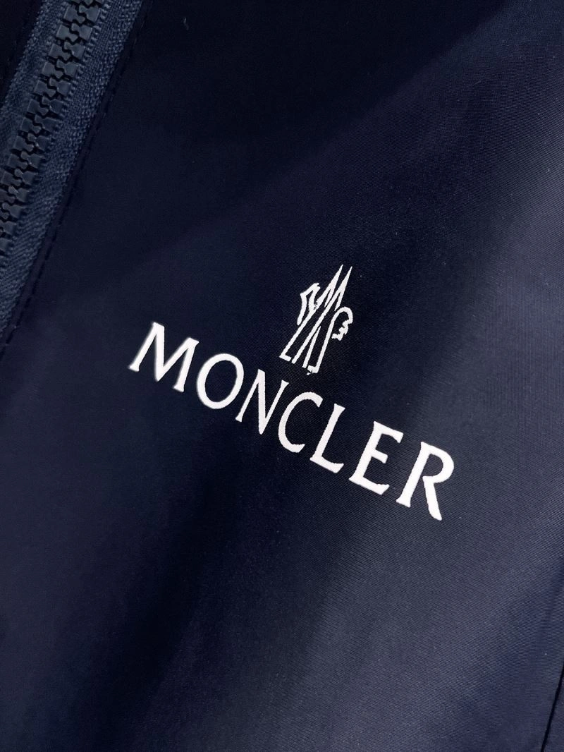 Moncler Outwear BestValue 140711