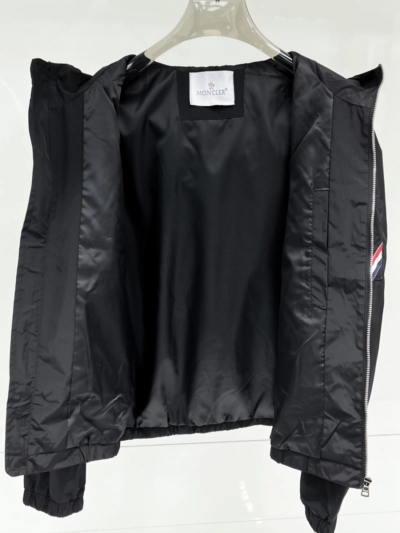 Moncler Outwear QuickDry 140721