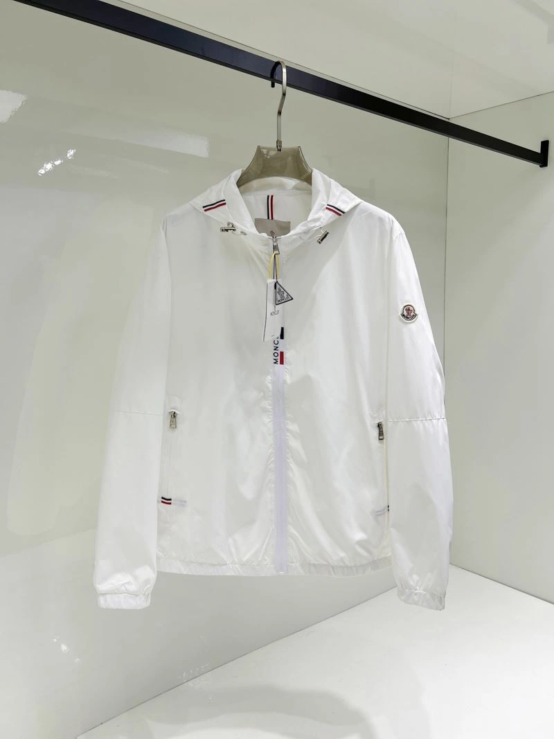 Moncler Outwear Breathable 140714