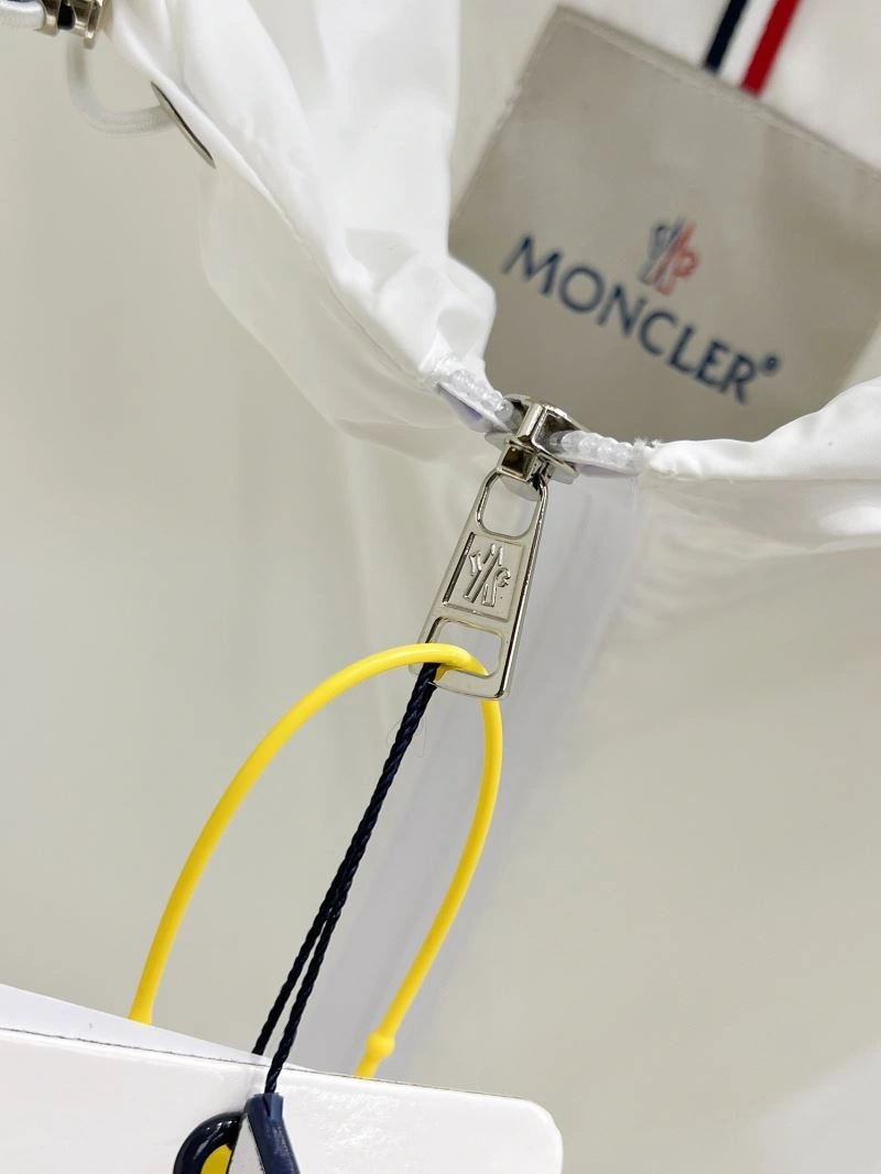 Moncler Outwear Breathable 140714