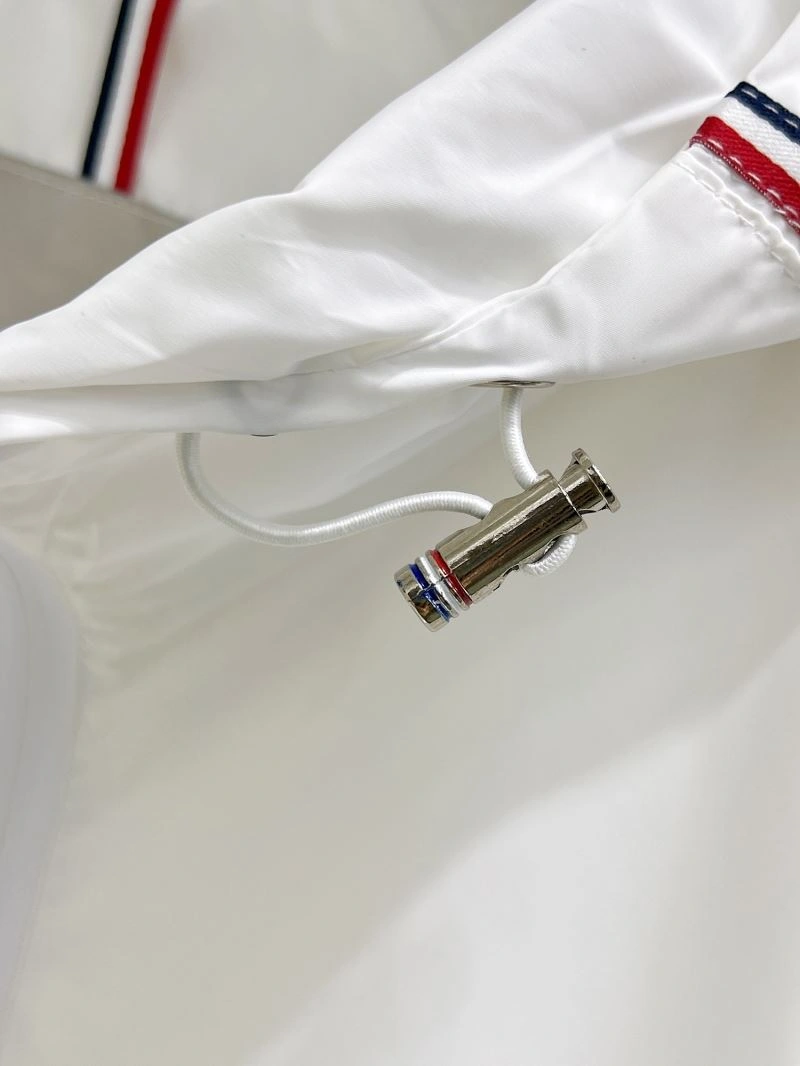 Moncler Outwear Breathable 140714