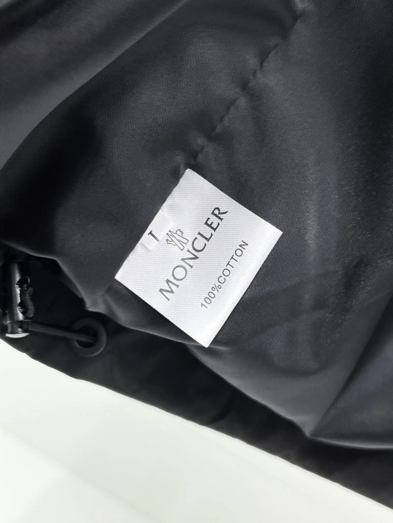 Sustainable Moncler Outwear 140705