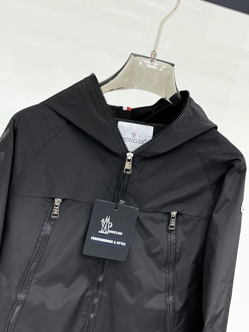 Sustainable Moncler Outwear 140705