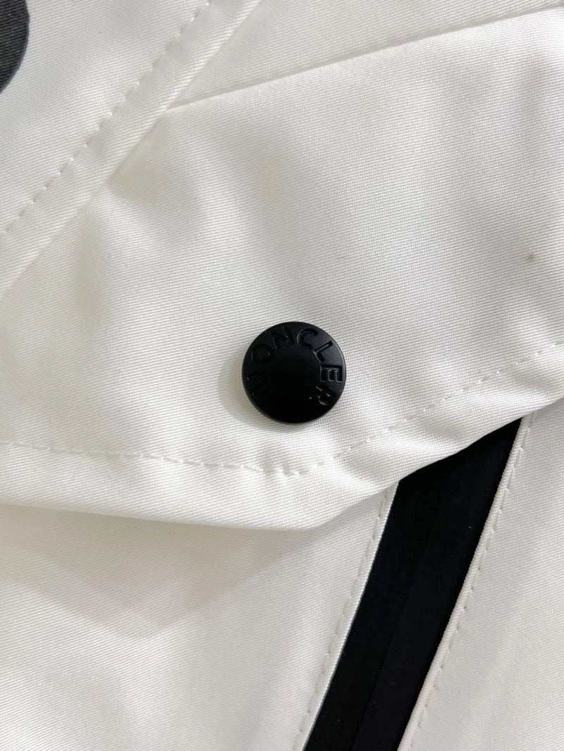 Sustainable Moncler Outwear 140719