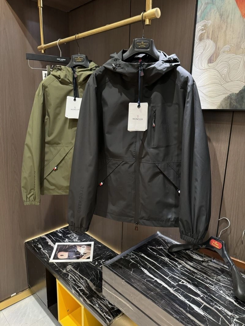 Trendy Moncler Outwear 140717