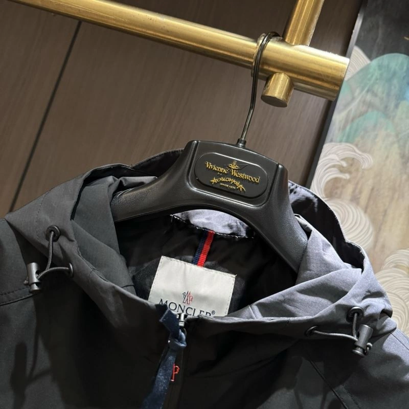 Trendy Moncler Outwear 140717