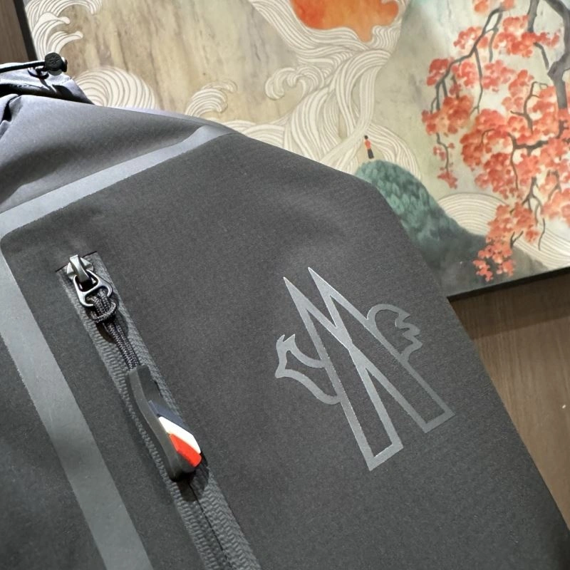 Trendy Moncler Outwear 140717