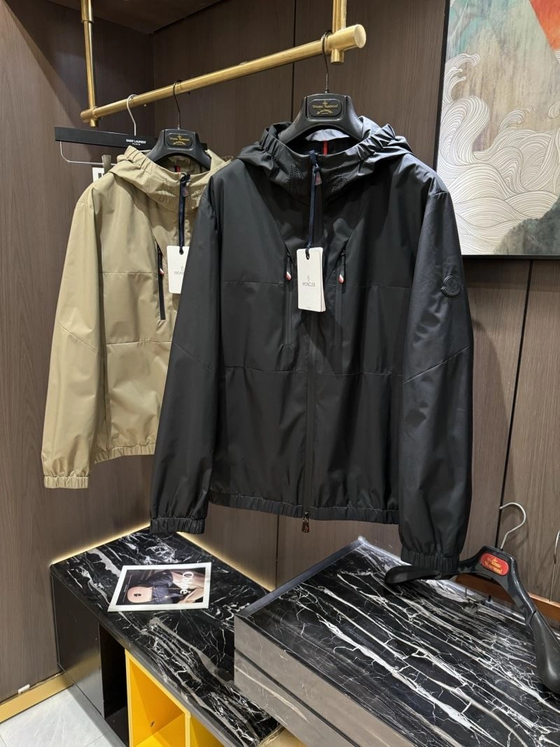 Original Moncler Outwear 140697