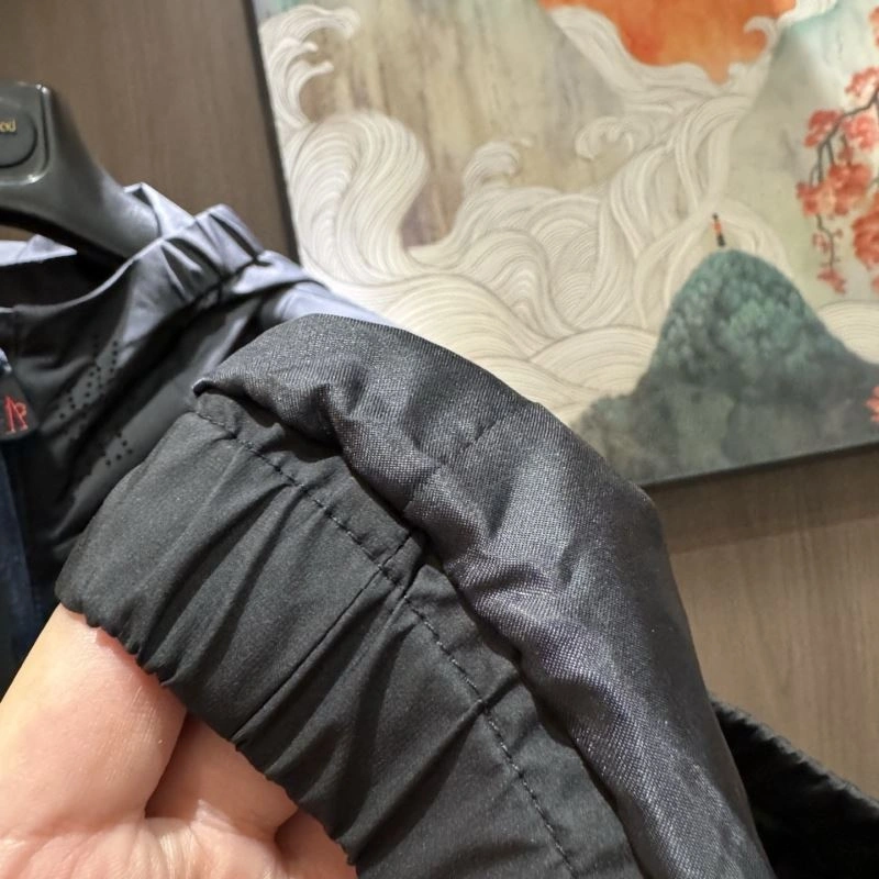 Original Moncler Outwear 140697