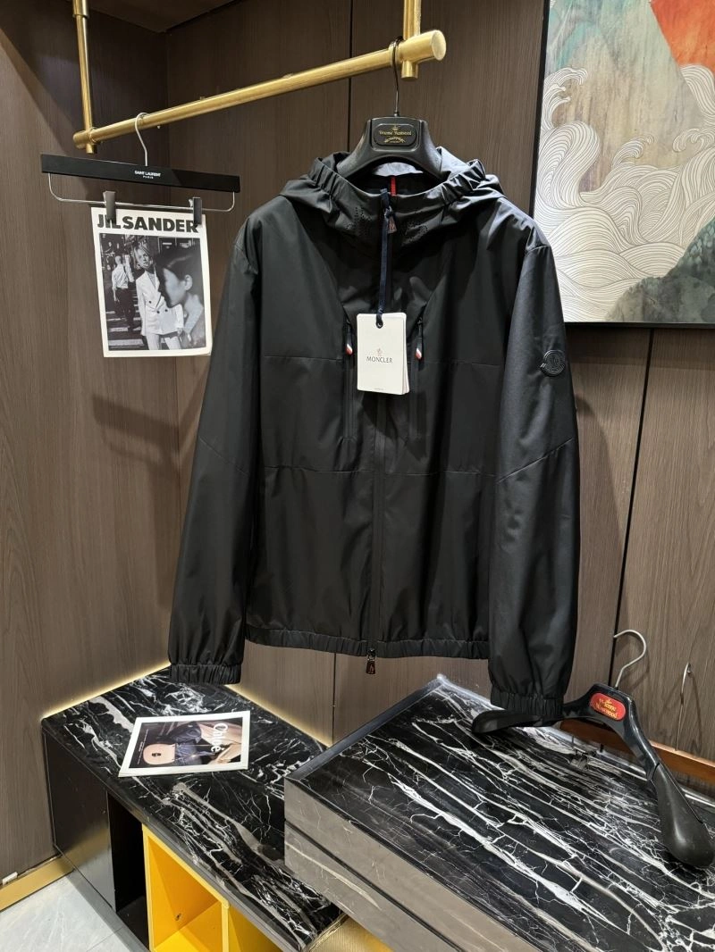 Original Moncler Outwear 140697