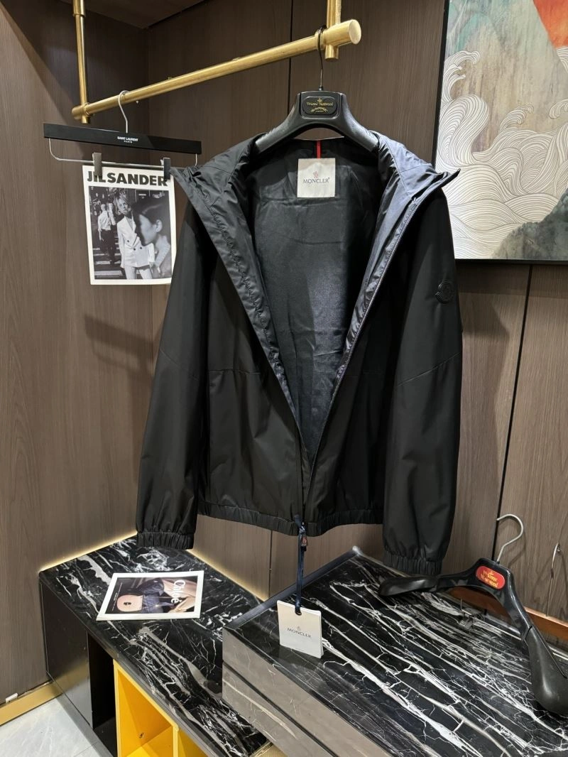 Original Moncler Outwear 140697