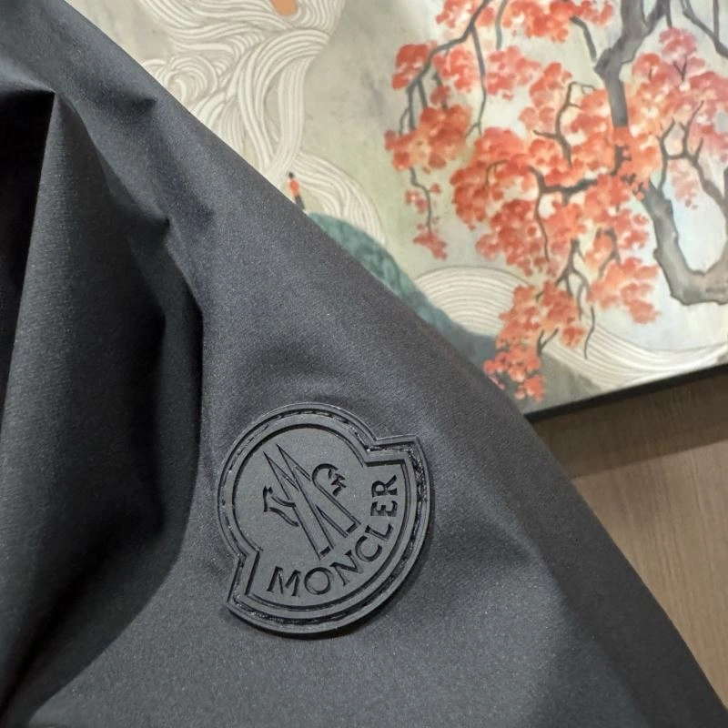 Original Moncler Outwear 140697
