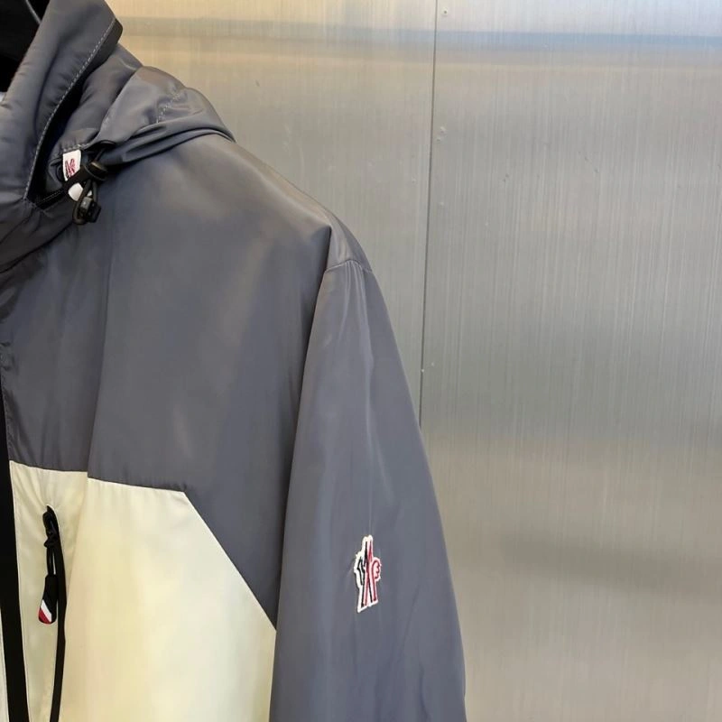 WrinkleFree Moncler Outwear 140698