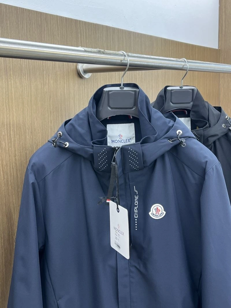 Moncler Outwear Durable 140701