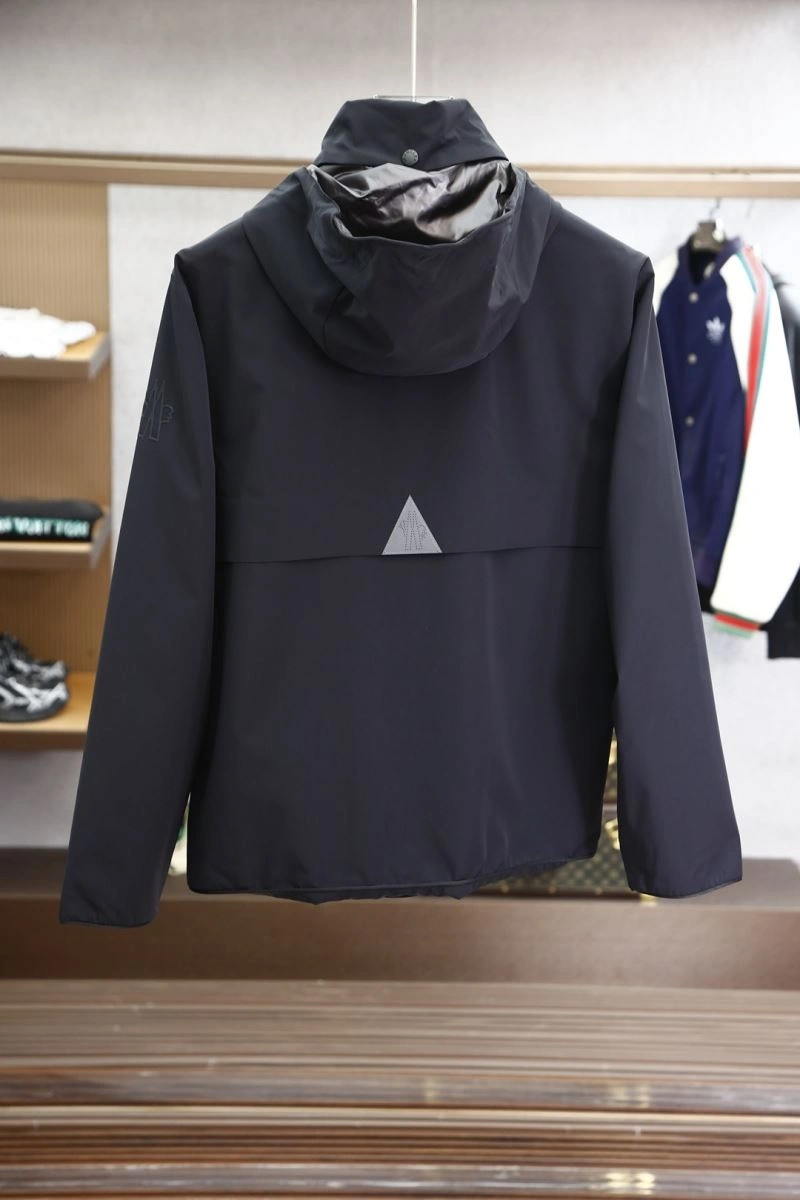 Moncler Outwear Refined 140696