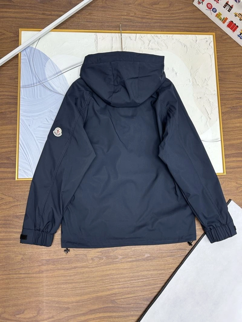Moncler Outwear Durable 140693