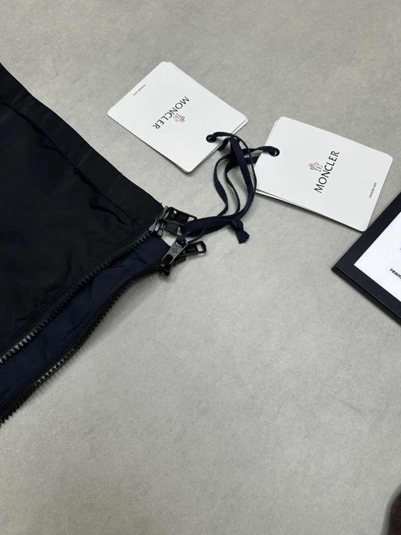 Bold Moncler Outwear 140704