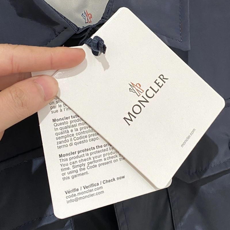 Moncler Outwear Tailored 140683