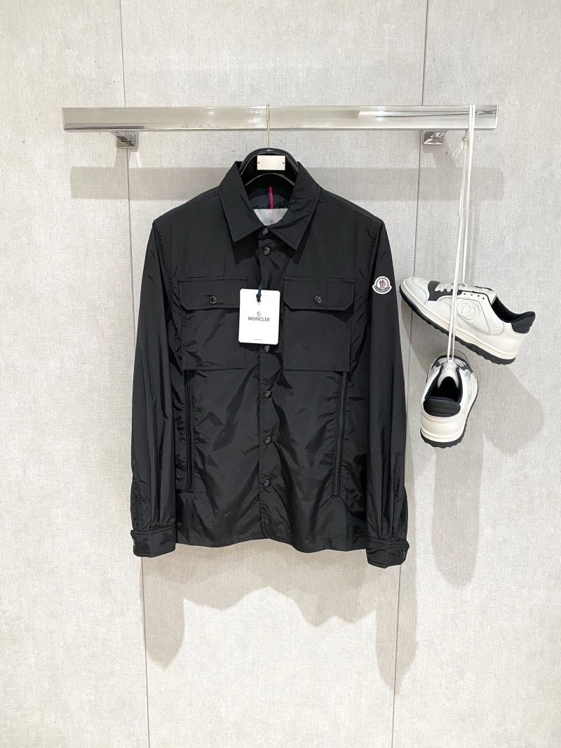 Moncler Outwear FashionForward 140677