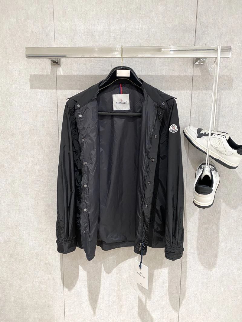 Moncler Outwear FashionForward 140677