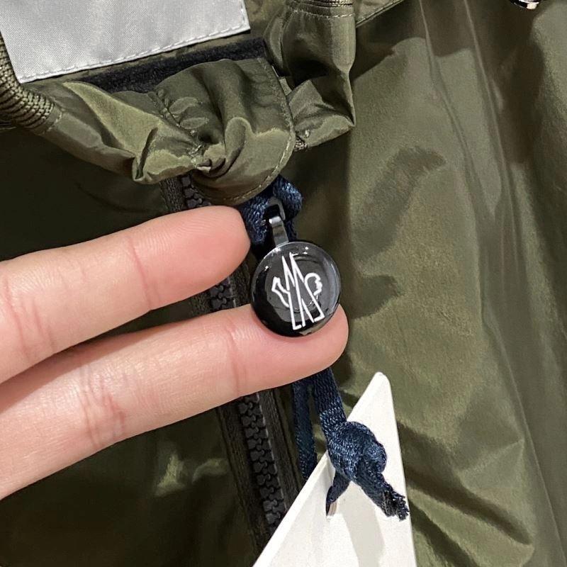 Moncler Outwear TechFriendly 140684