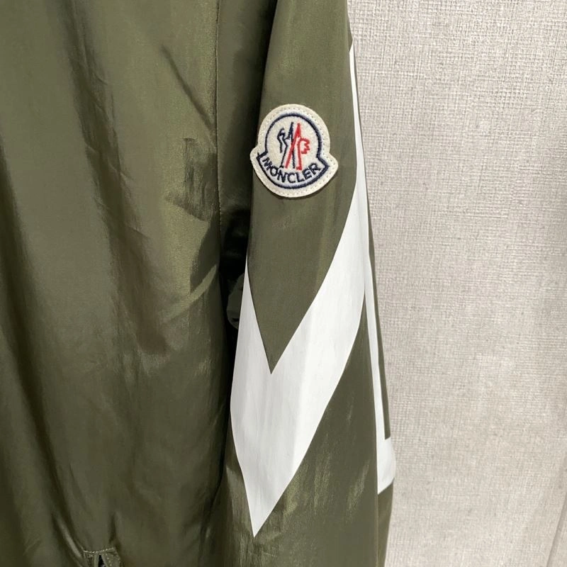 Moncler Outwear TechFriendly 140684