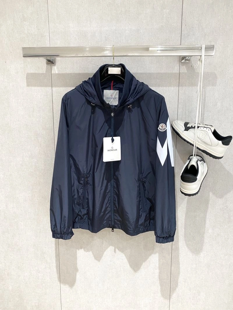 TimelessDesign Moncler Outwear 140687