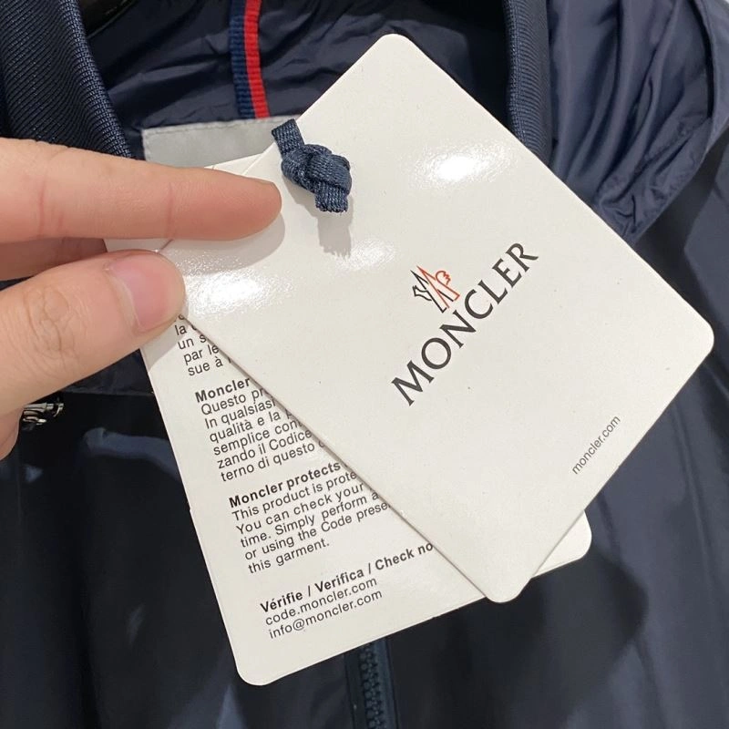 TimelessDesign Moncler Outwear 140687