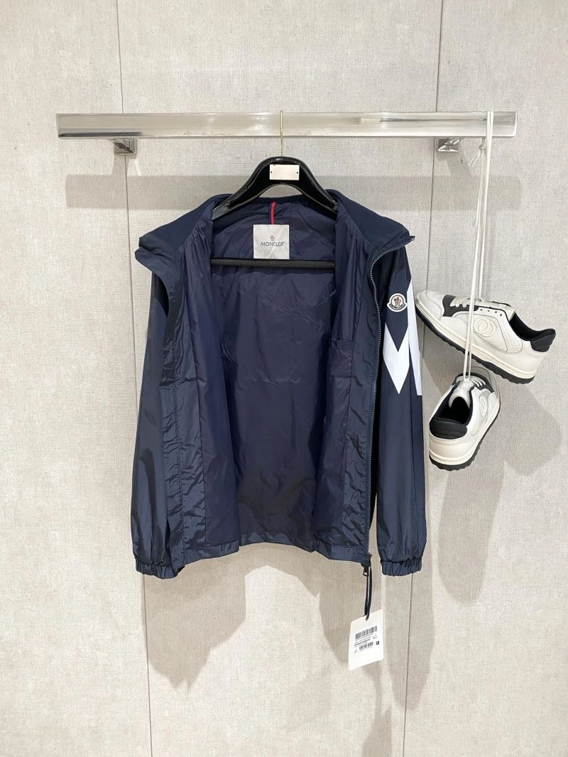 TimelessDesign Moncler Outwear 140687