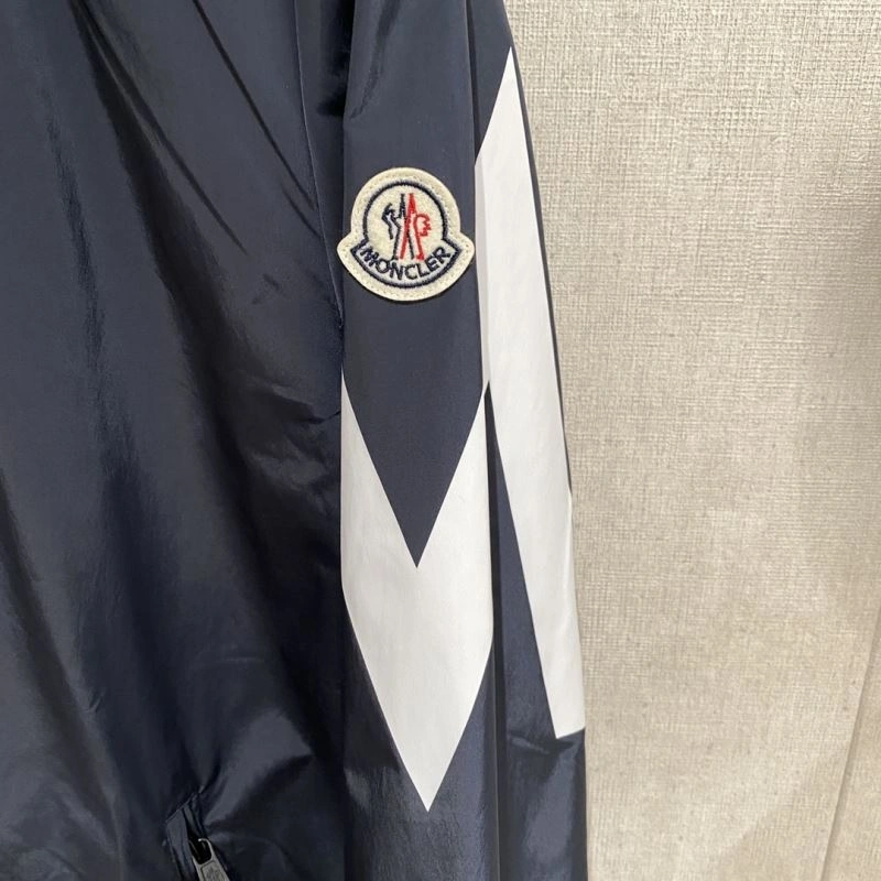 TimelessDesign Moncler Outwear 140687
