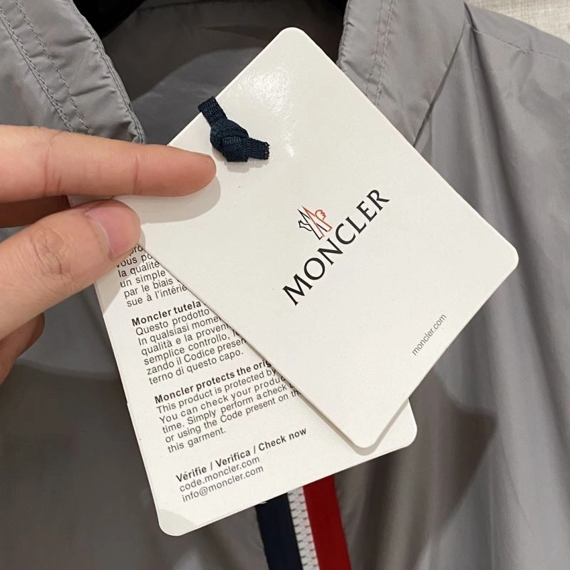 Moncler Outwear Casual 140671