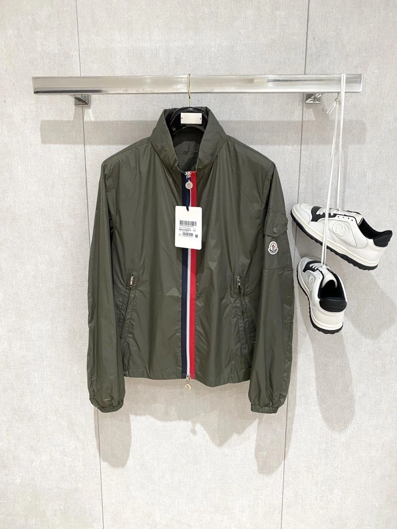 Breathable Moncler Outwear 140666