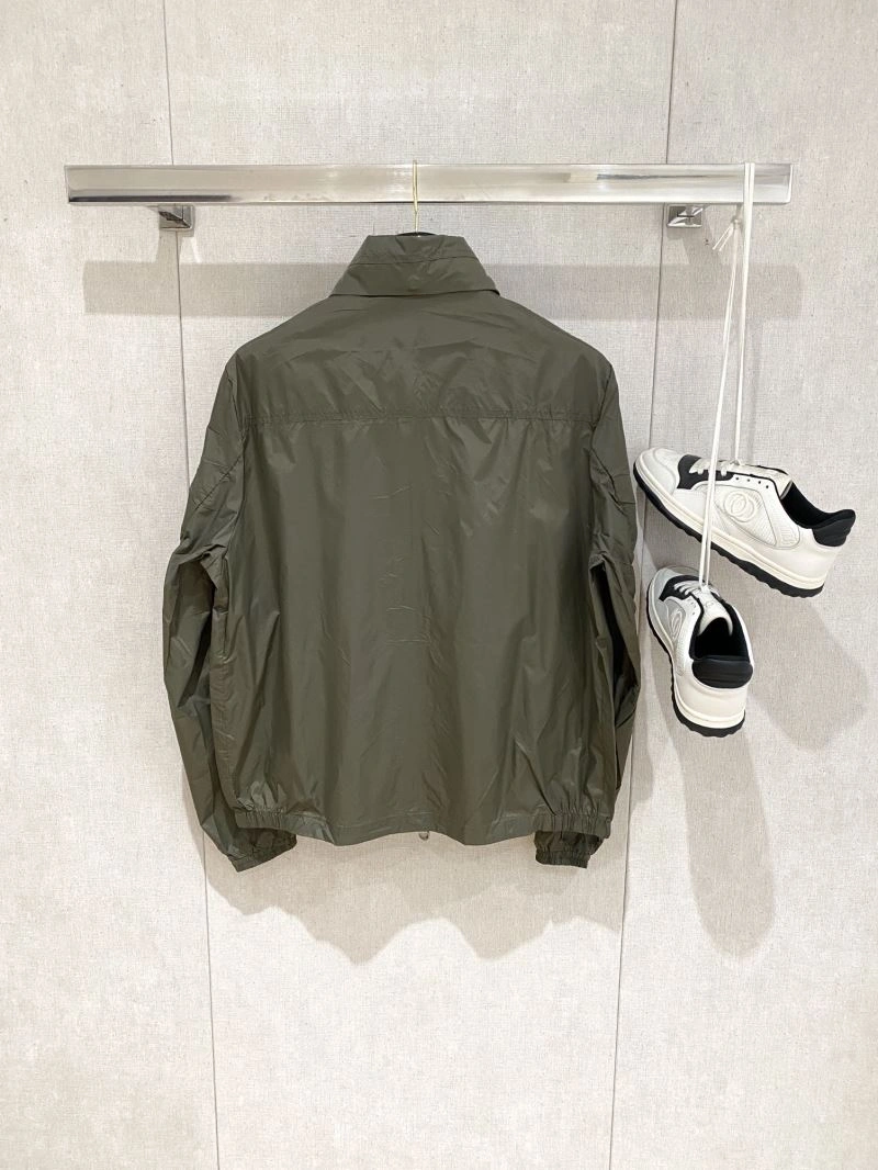 Breathable Moncler Outwear 140666