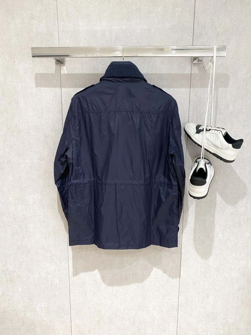 Moncler Outwear Versatile 140662