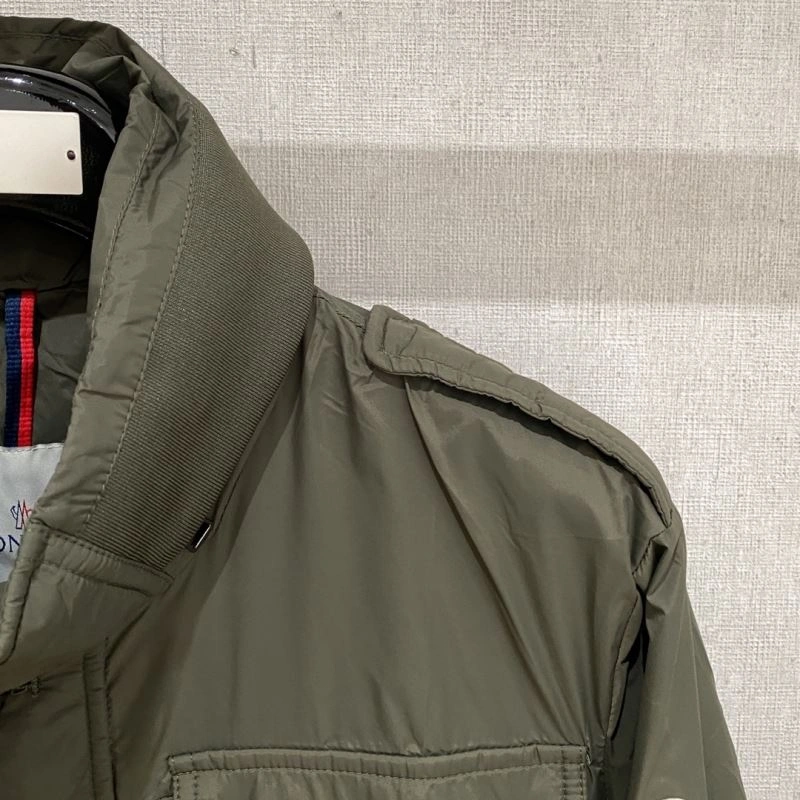 Youthful Moncler Outwear 140670