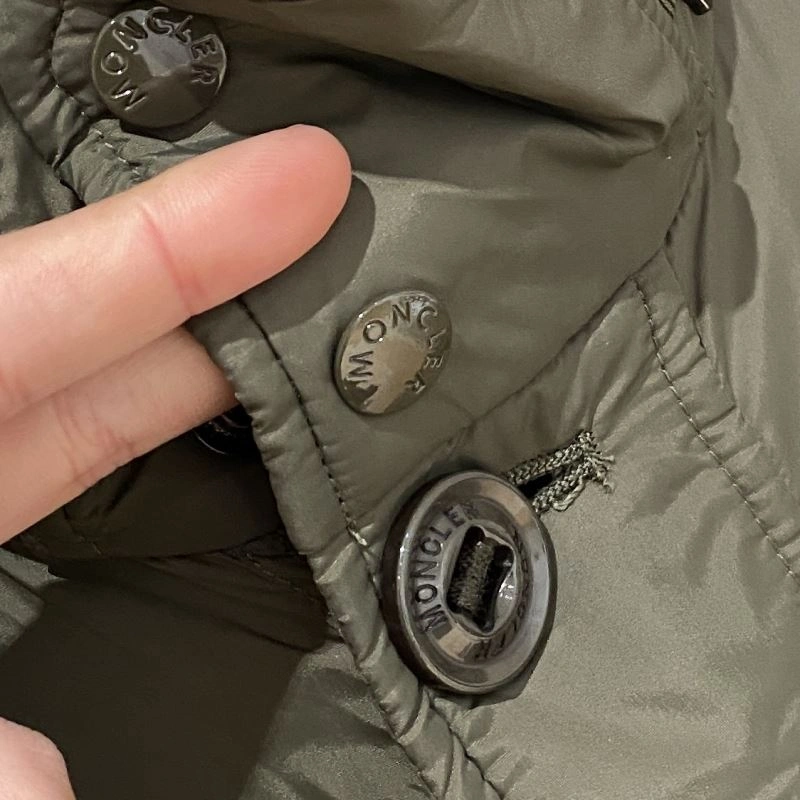 Youthful Moncler Outwear 140670