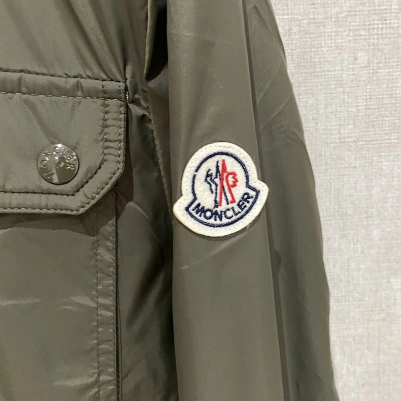 Youthful Moncler Outwear 140670