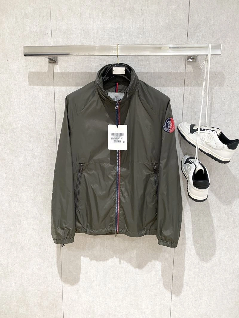 Colorful Moncler Outwear 140673
