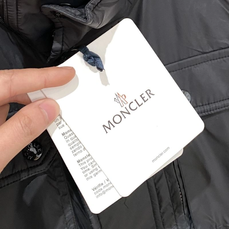 Moncler Outwear GoAnywhere 140667
