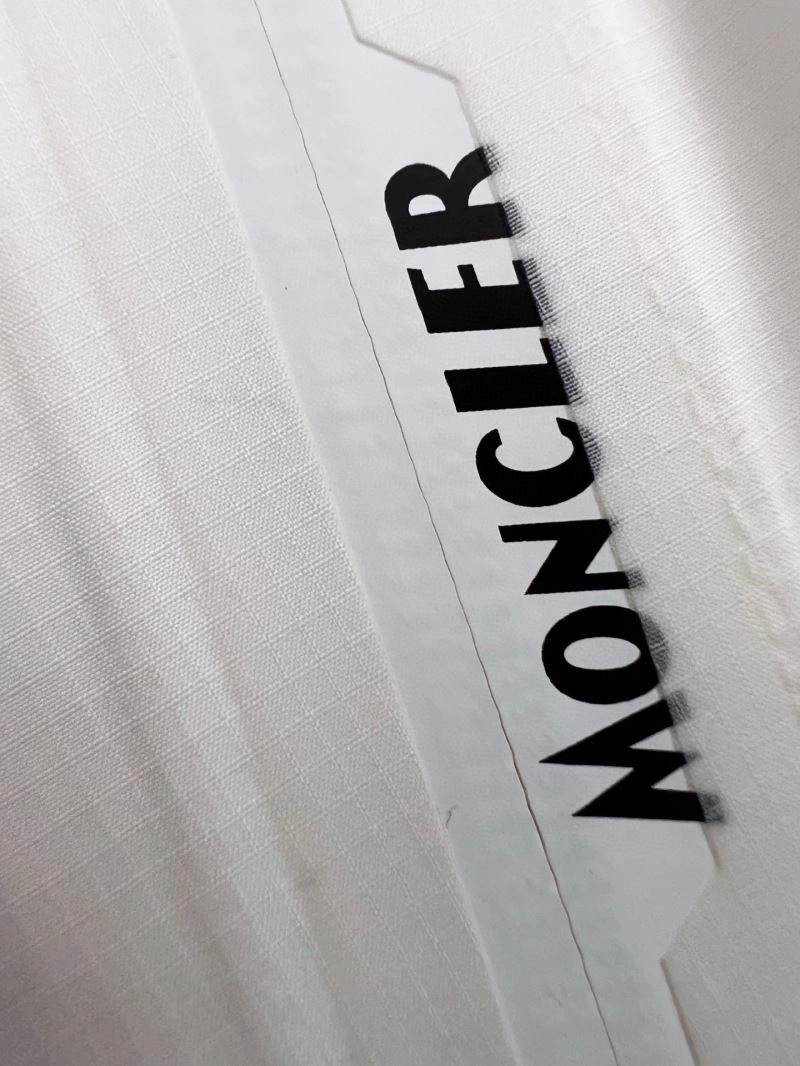 Moncler Outwear TopPick 140688