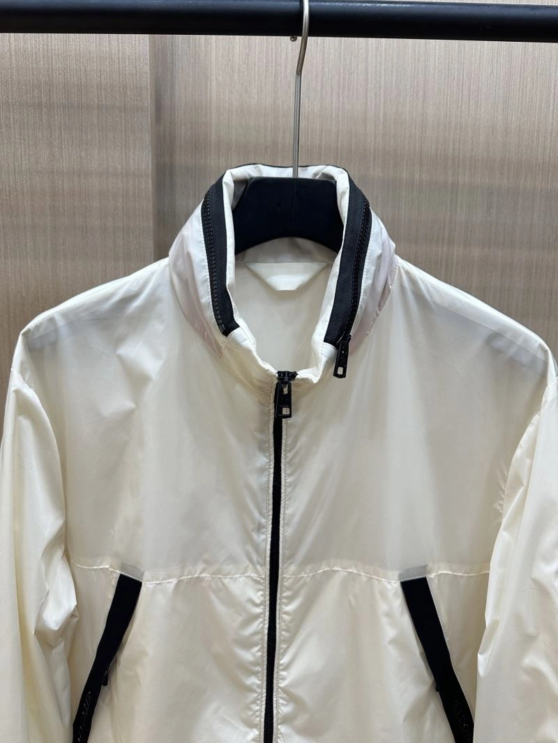 SoftTouch Moncler Outwear 140661