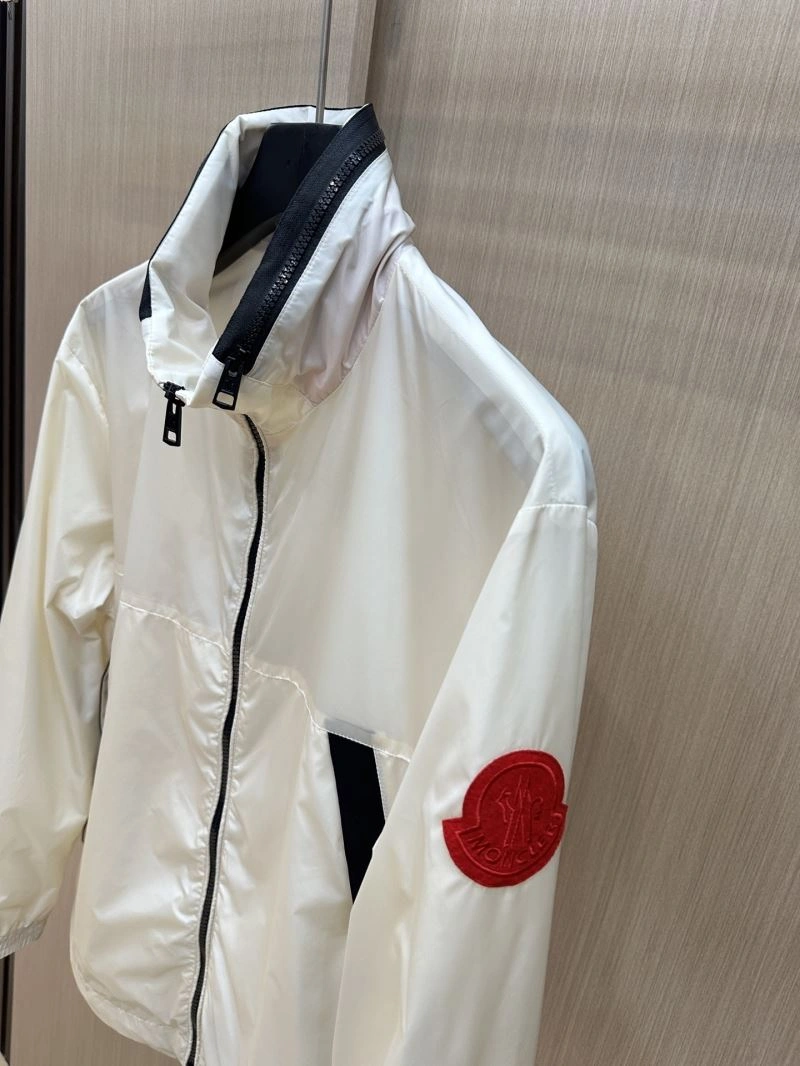 SoftTouch Moncler Outwear 140661