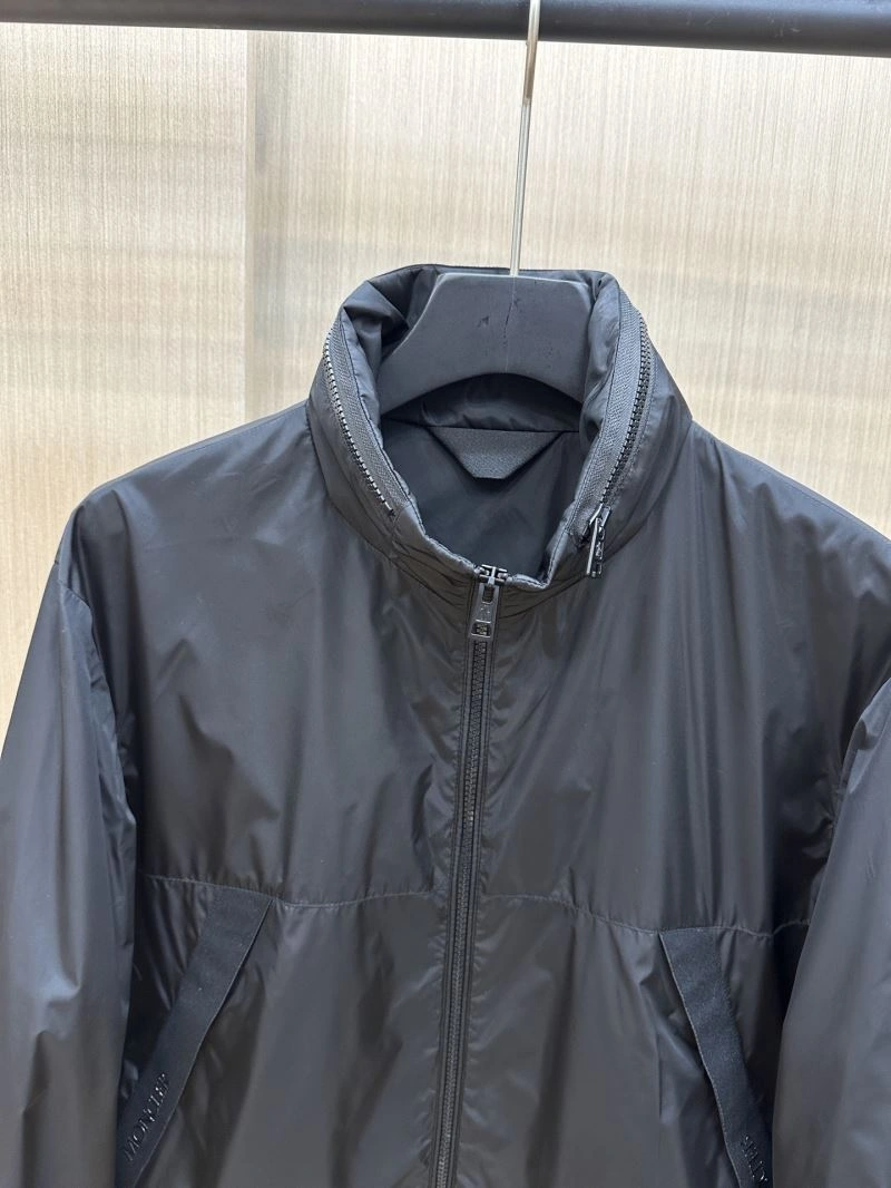 Moncler Outwear SmartChoice 140732