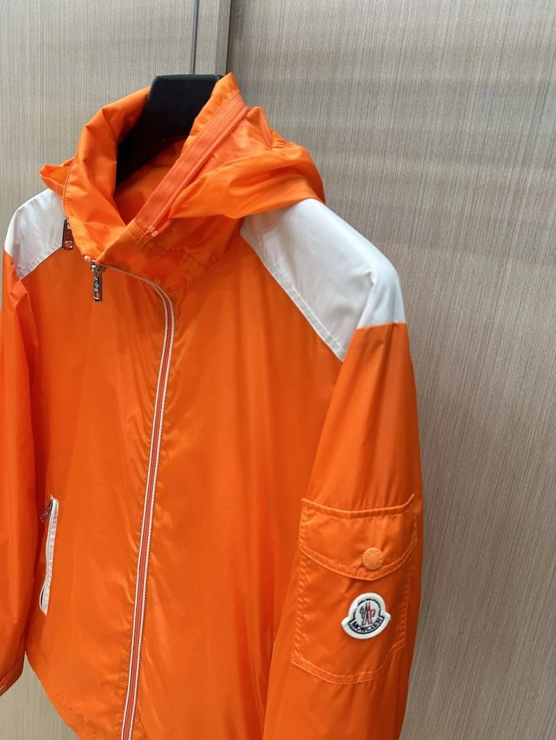 Moncler Outwear FlexibleFit 140694