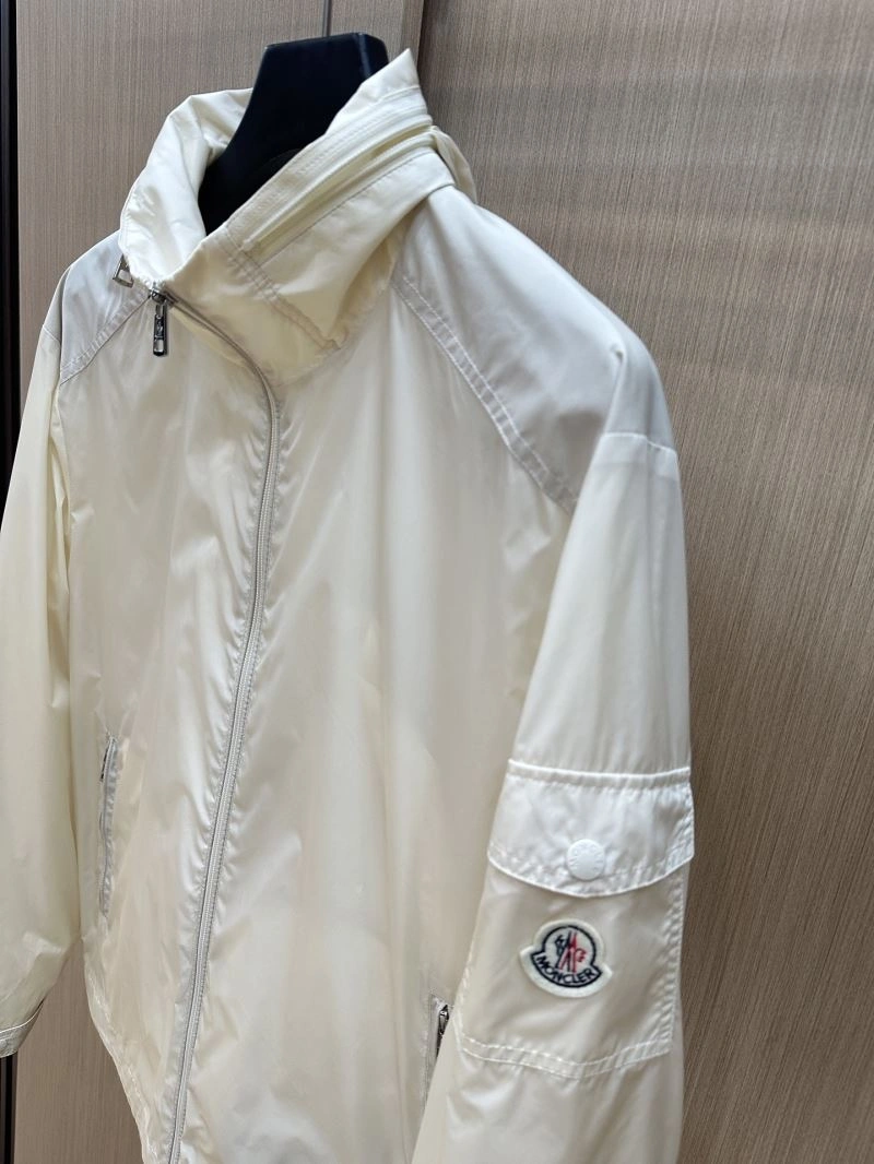 Moncler Outwear AllSeason 140659