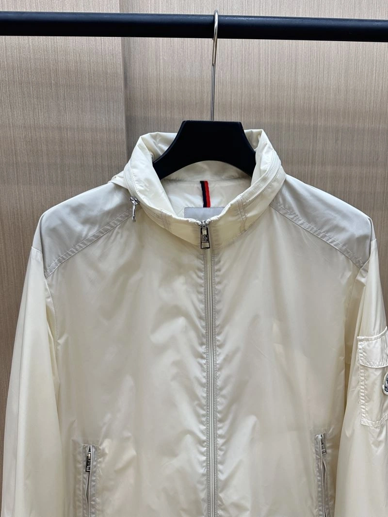 Moncler Outwear AllSeason 140659