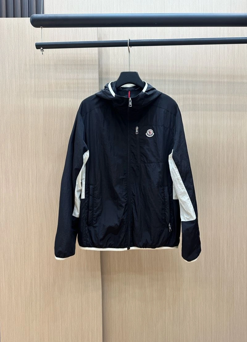 Moncler Outwear Sustainable 140655